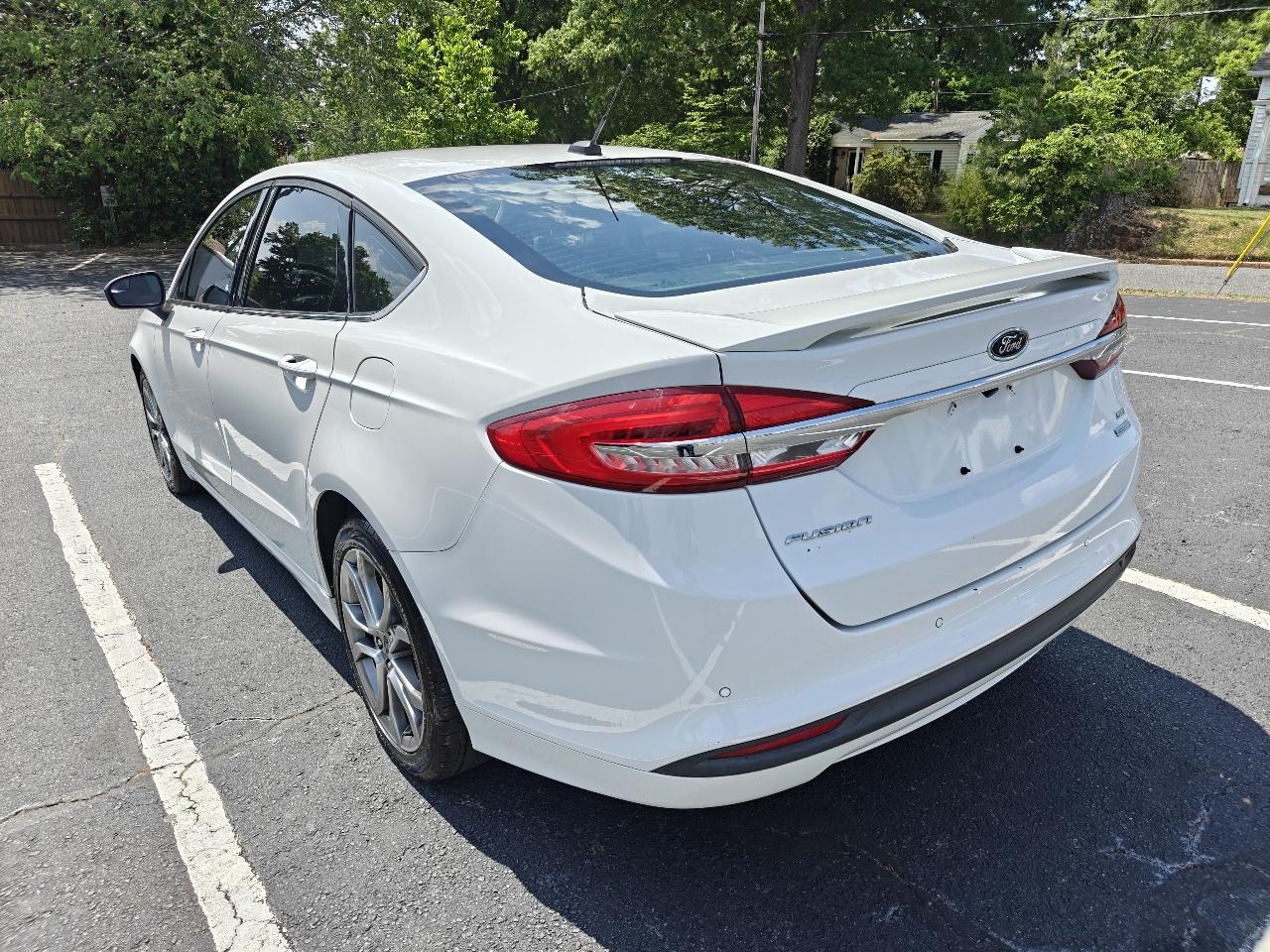 Ford Fusion SE 2017