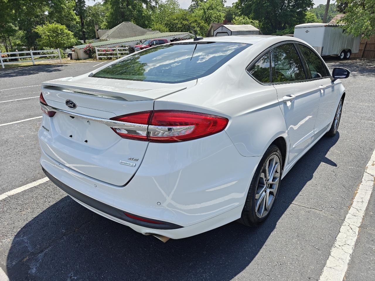 Ford Fusion SE 2017