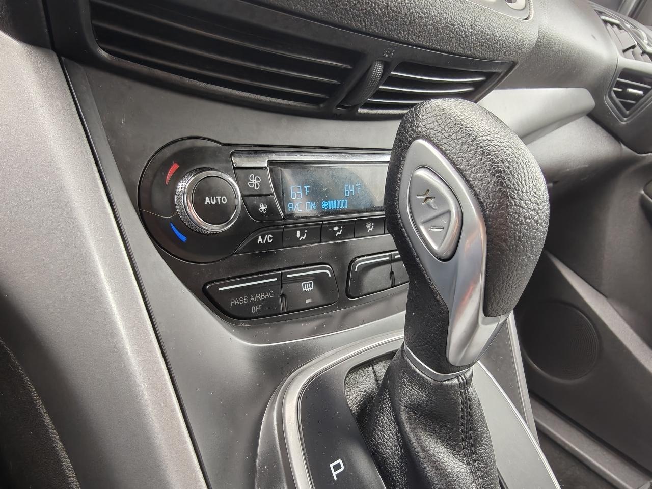 Ford Escape SE FWD 2014