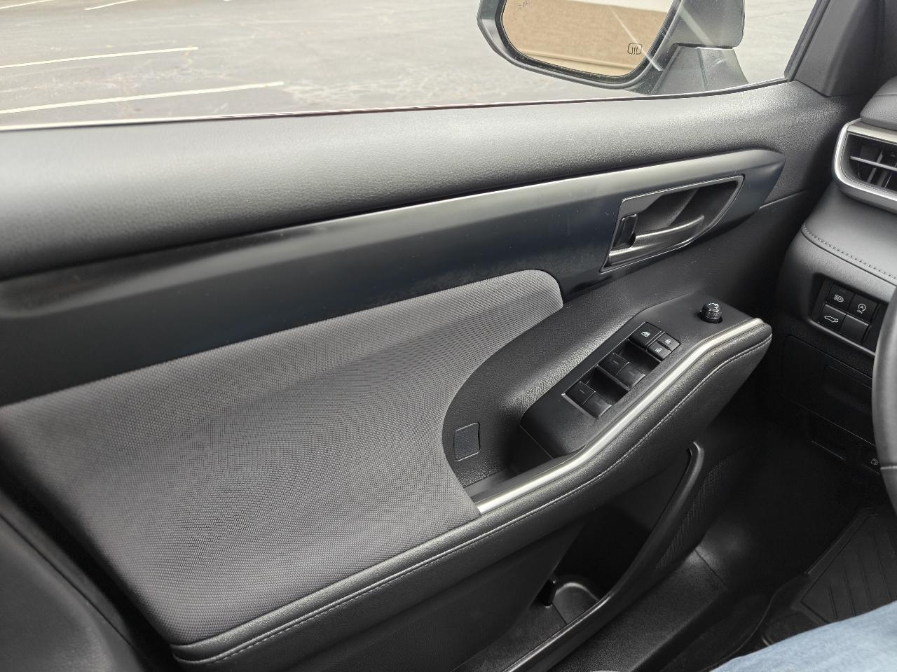 Toyota Highlander Others 2023