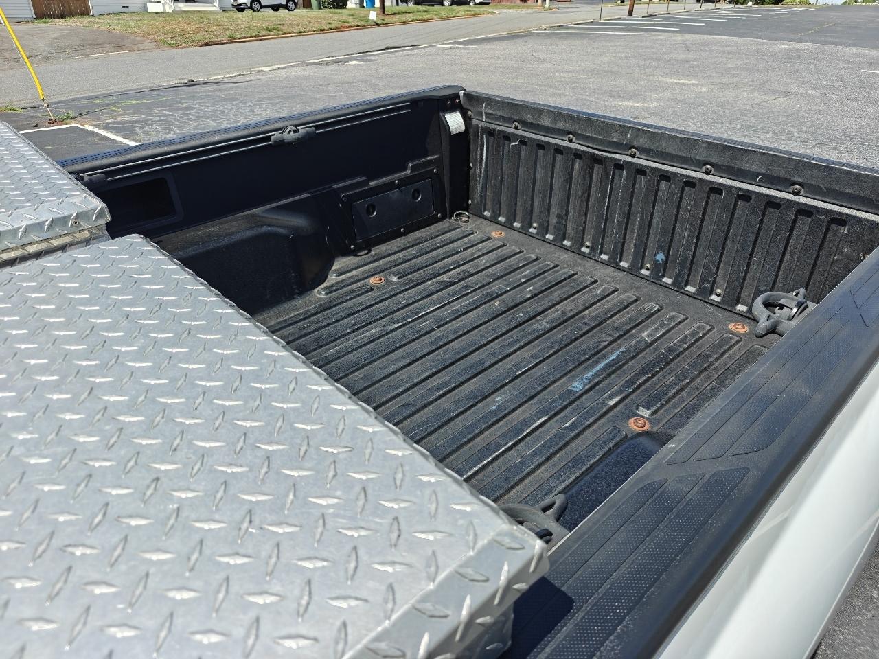 Toyota Tacoma Regular Cab 2WD 2011