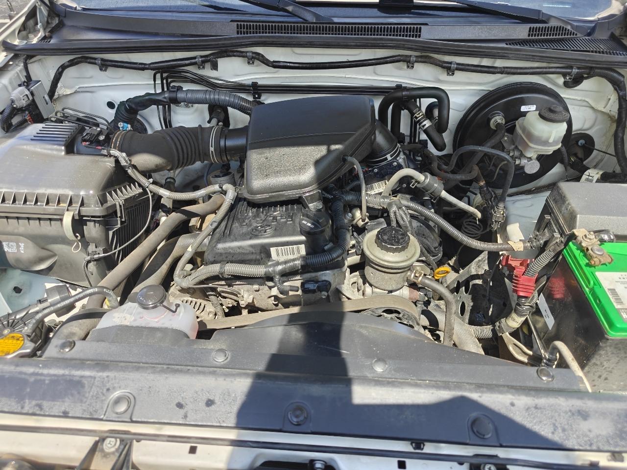 Toyota Tacoma Regular Cab 2WD 2011