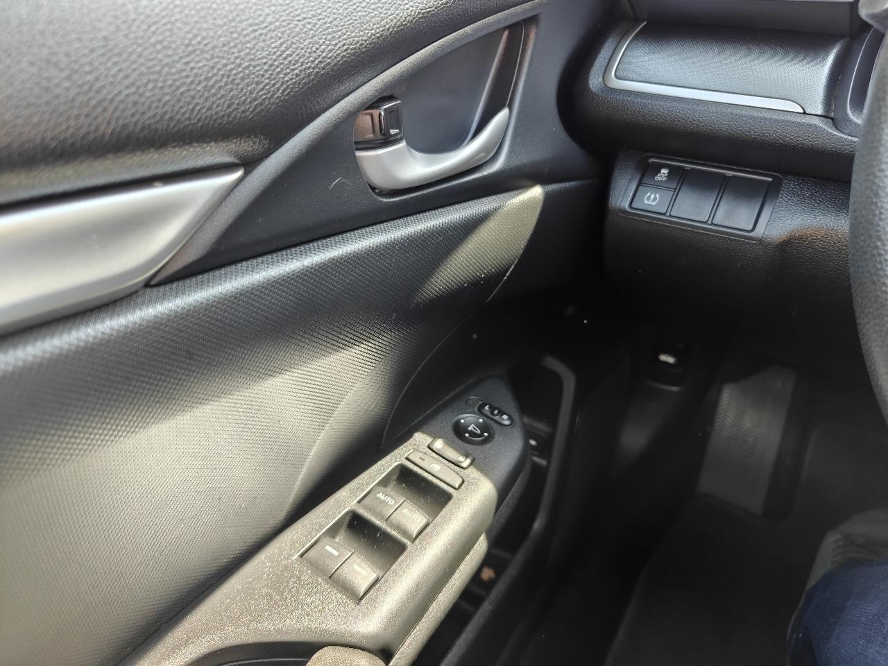 Honda Civic 4dr Sedan LX Auto 2017