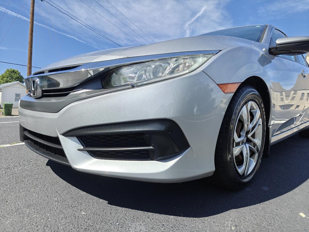 Honda Civic 4dr Sedan LX Auto 2017