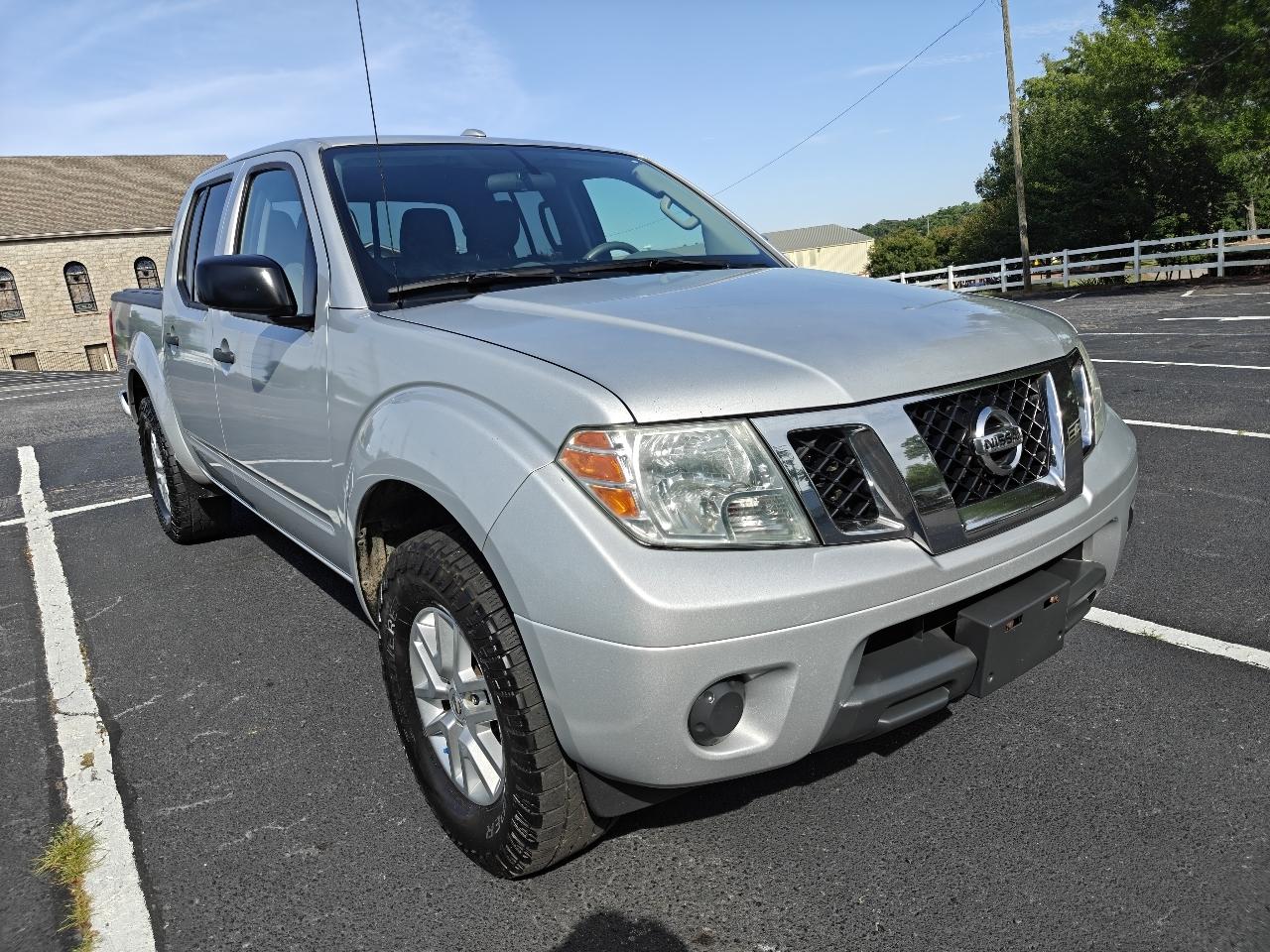 Nissan Frontier S Crew Cab 5AT 2WD 2016