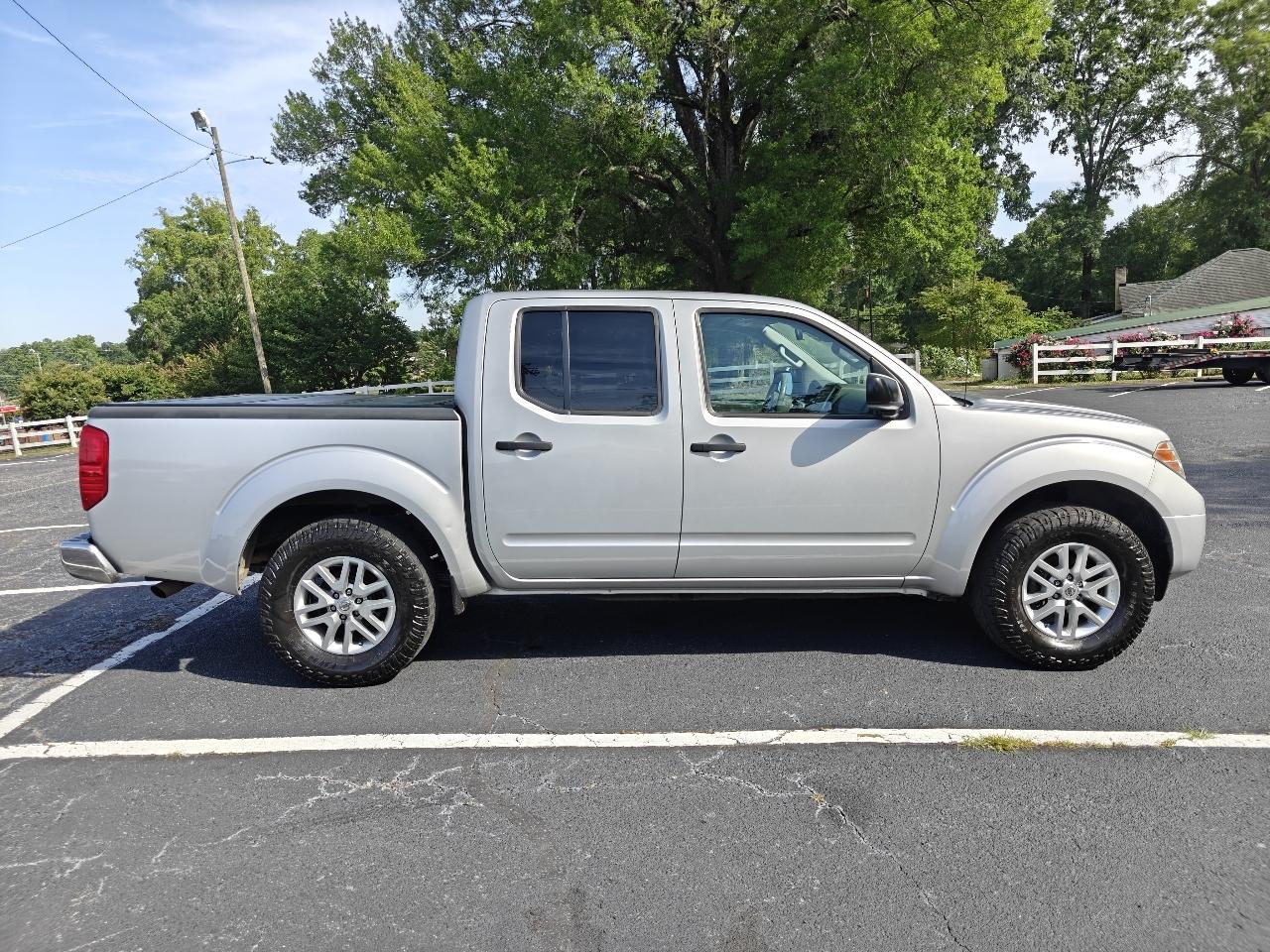 Nissan Frontier S Crew Cab 5AT 2WD 2016