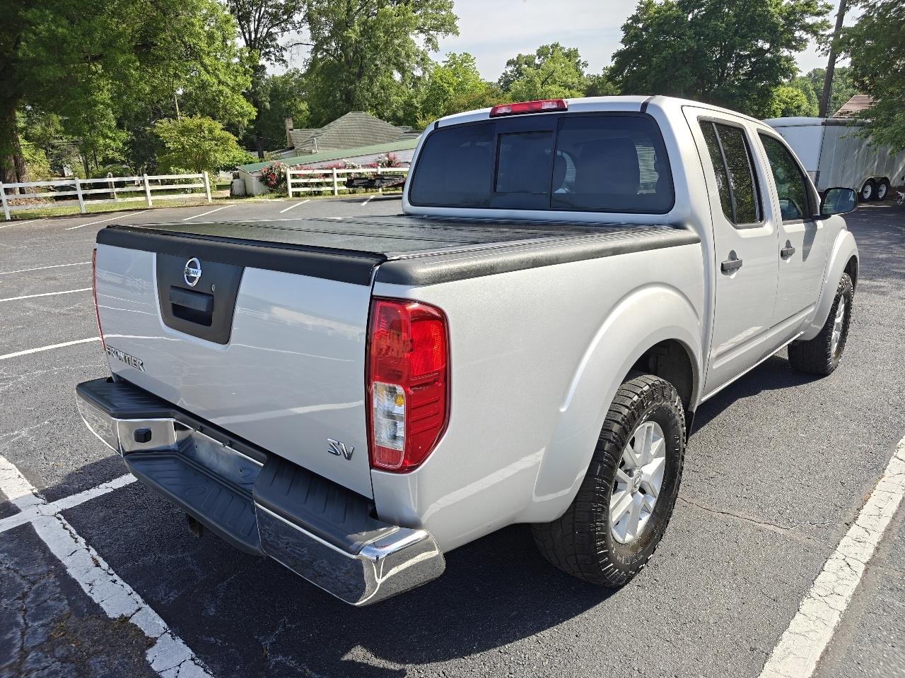 Nissan Frontier S Crew Cab 5AT 2WD 2016