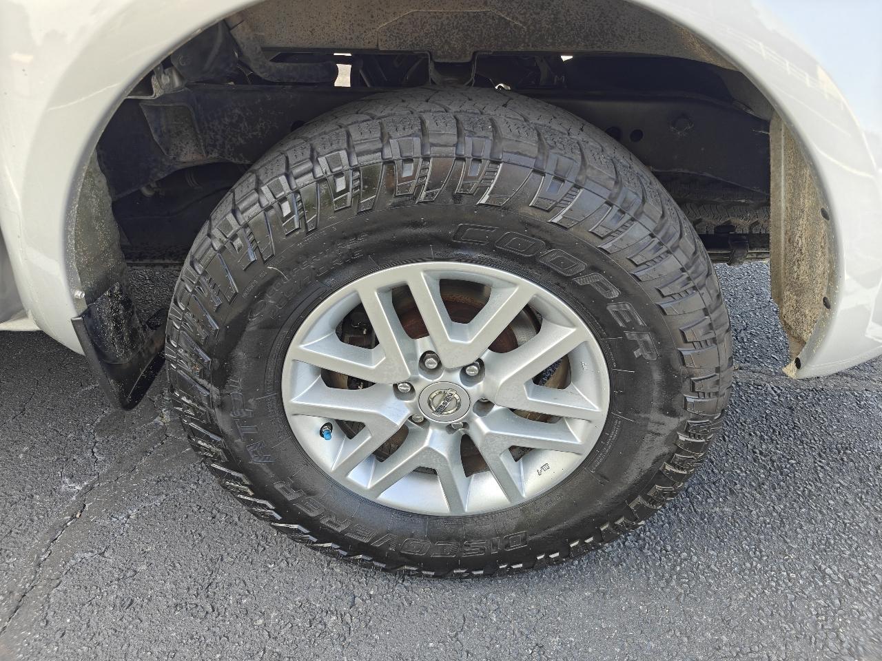 Nissan Frontier S Crew Cab 5AT 2WD 2016