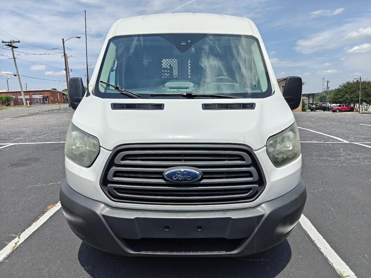 Ford Transit 250 Van Med. Roof w/Sliding Pass. 148-in. WB 2017
