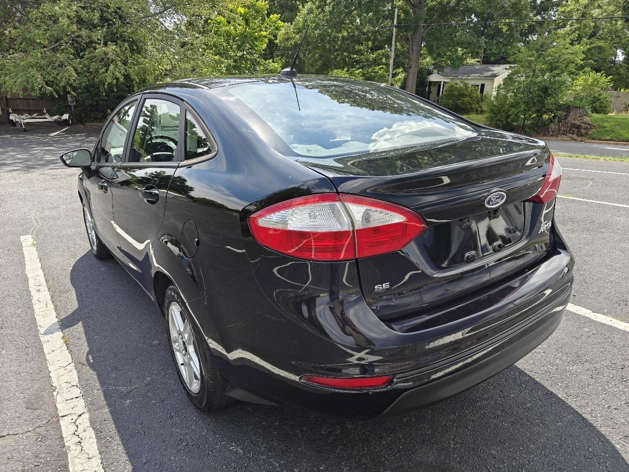 Ford Fiesta SE Sedan 2019