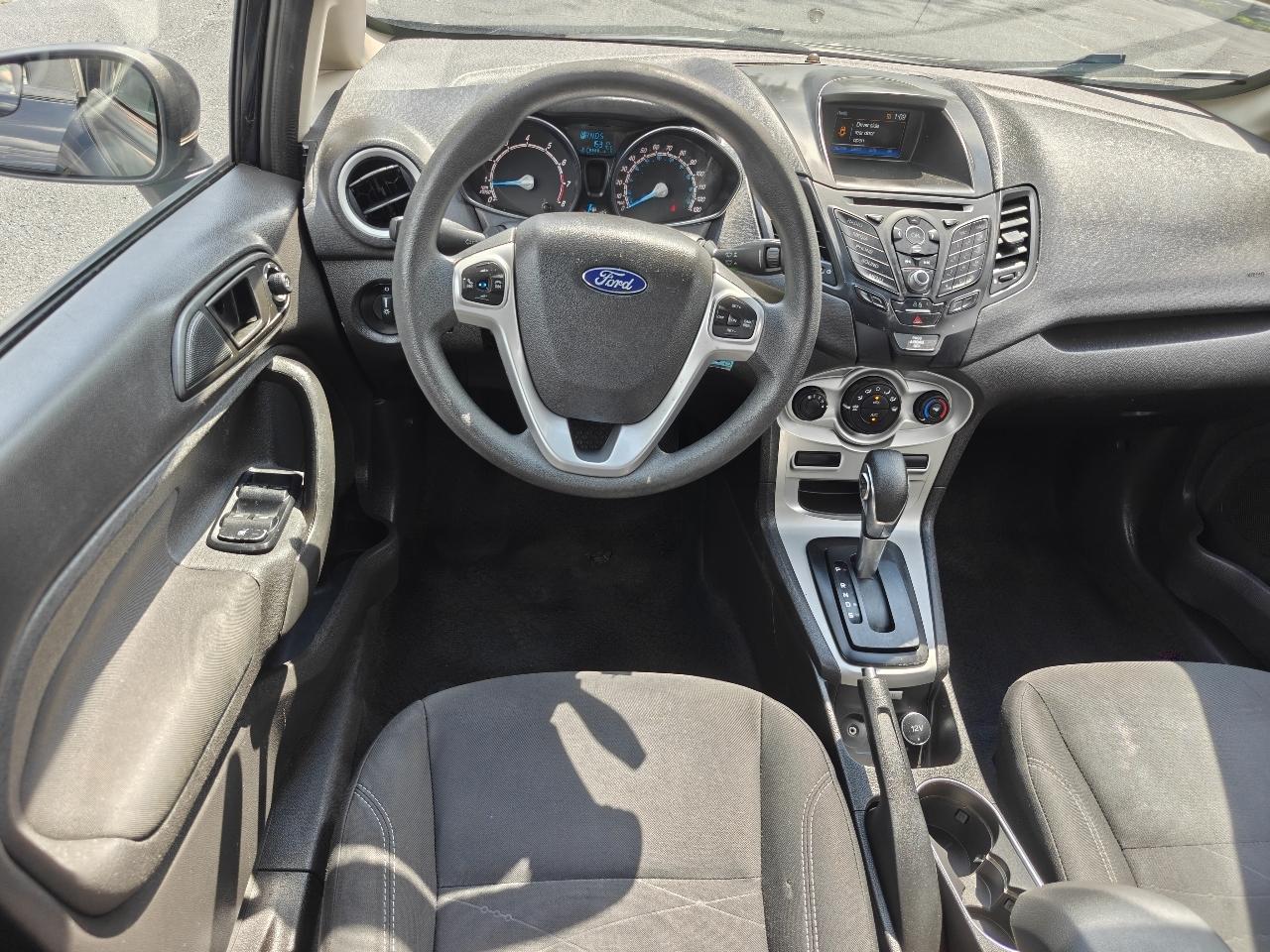 Ford Fiesta SE Sedan 2019