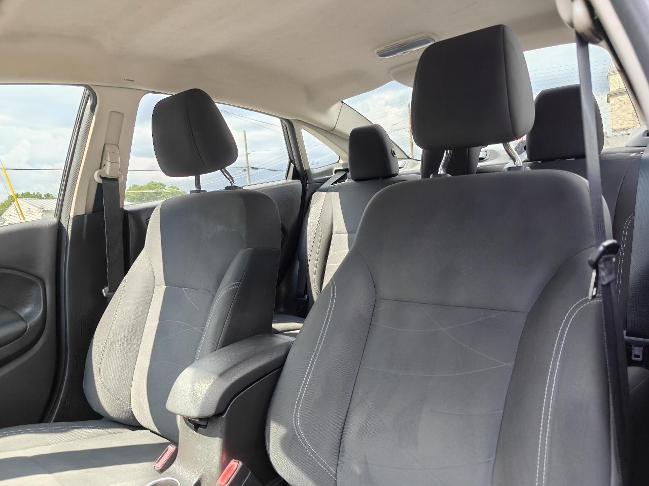 Ford Fiesta SE Sedan 2019