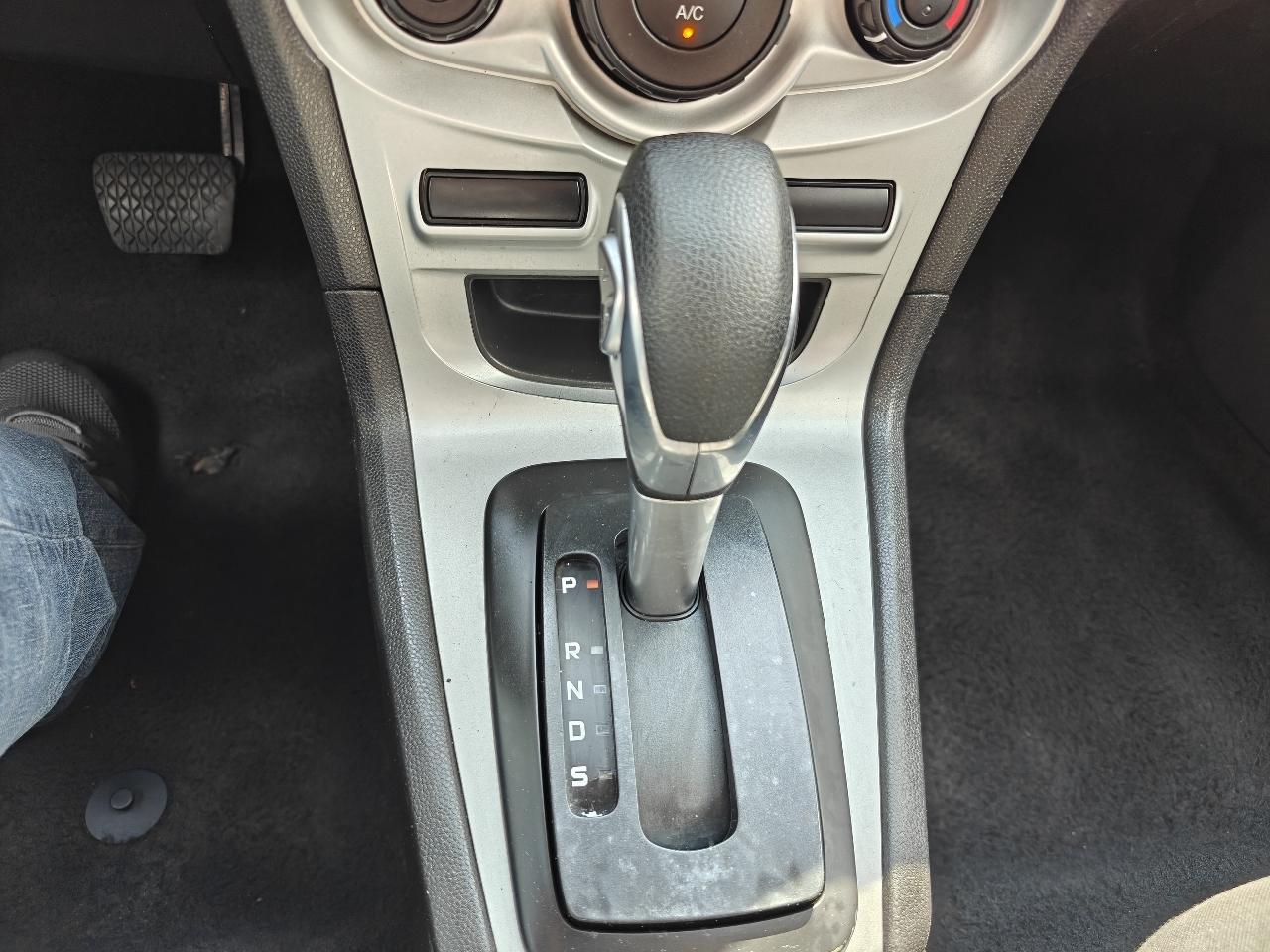 Ford Fiesta SE Sedan 2019