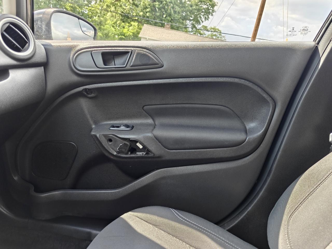 Ford Fiesta SE Sedan 2019
