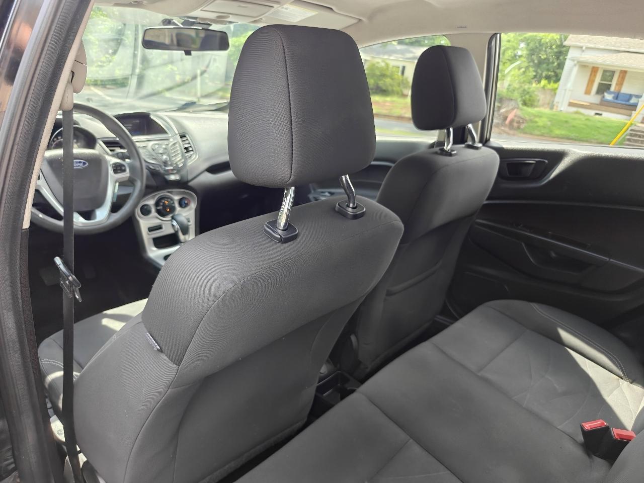 Ford Fiesta SE Sedan 2019