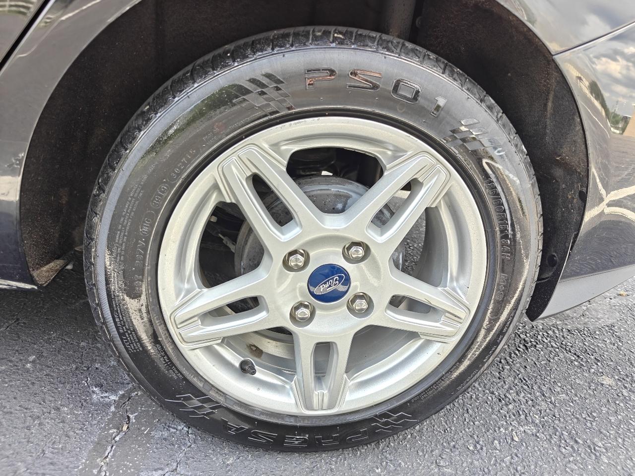 Ford Fiesta SE Sedan 2019
