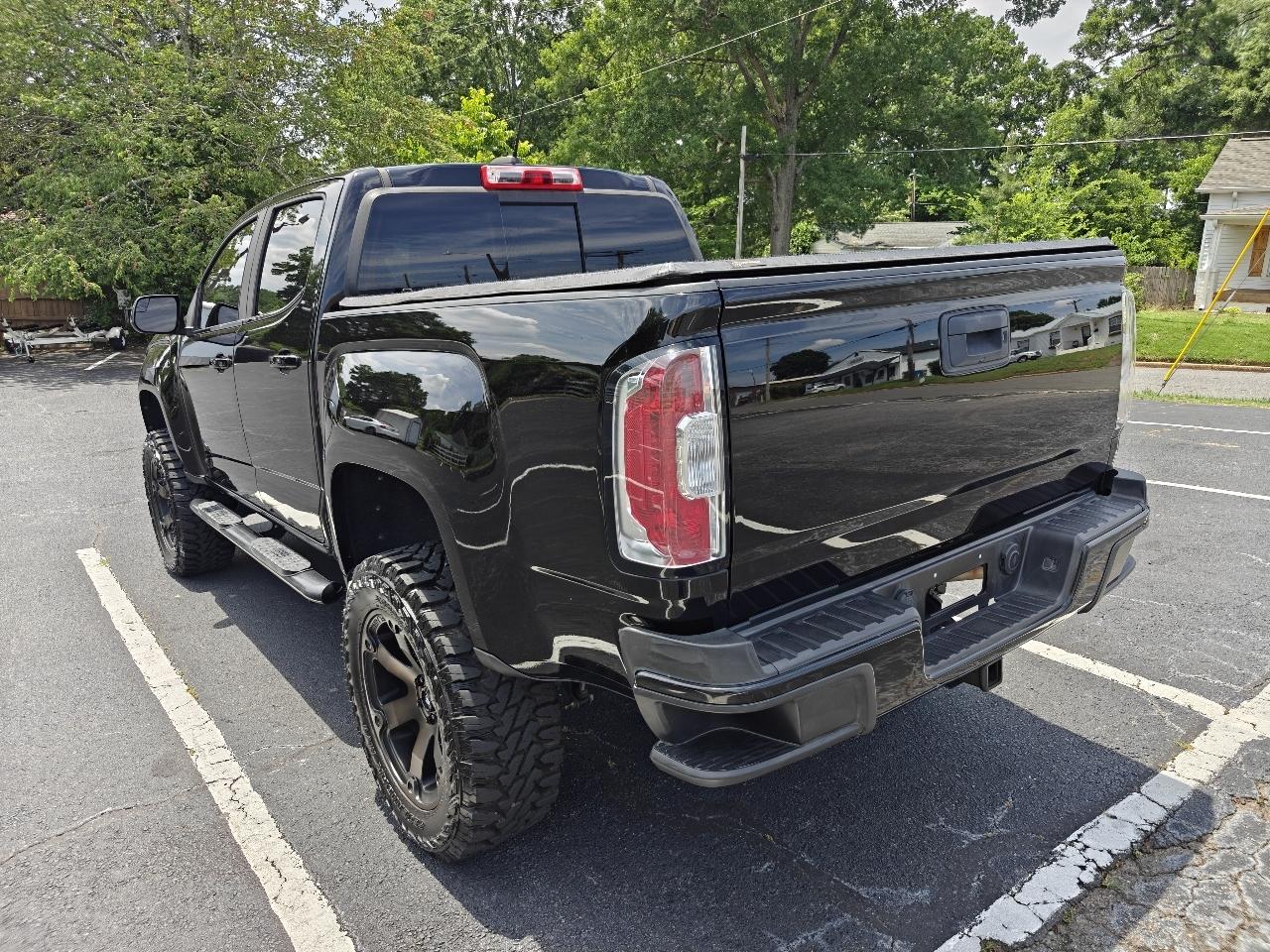 GMC Canyon SLE Crew Cab 4WD 2016