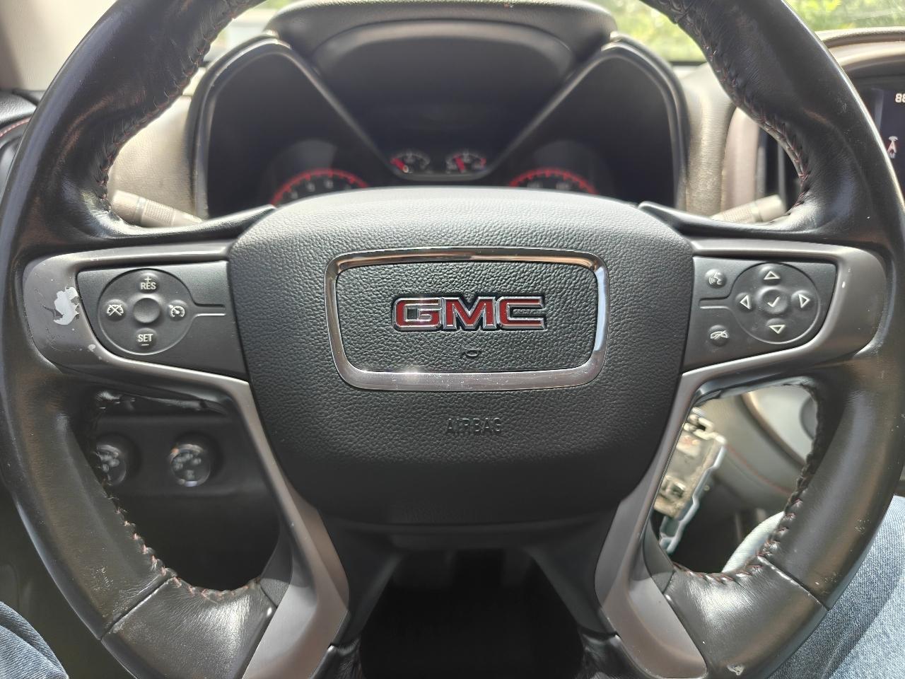 GMC Canyon SLE Crew Cab 4WD 2016