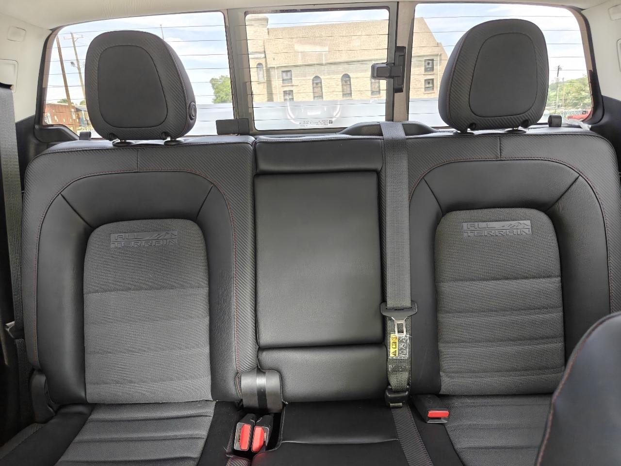 GMC Canyon SLE Crew Cab 4WD 2016
