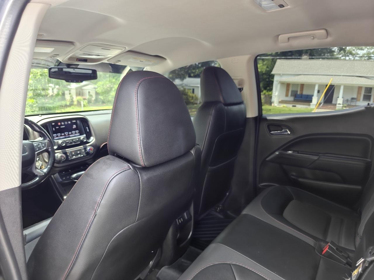 GMC Canyon SLE Crew Cab 4WD 2016