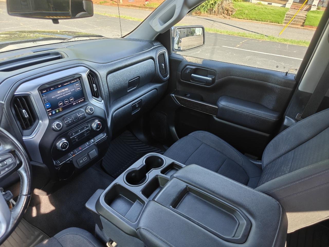 GMC Sierra 1500 2WD Double Cab 147" SLE 2019