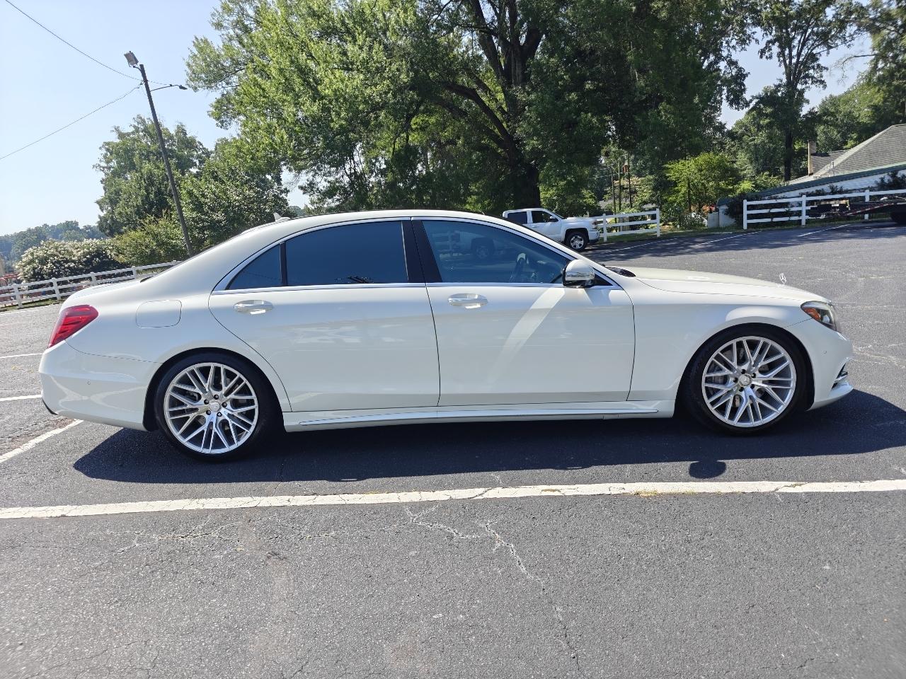 Mercedes-Benz S-Class S550 2016