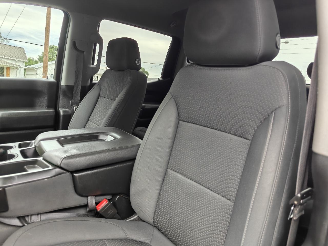 Chevrolet Silverado 1500 Limited Custom Crew Cab Short Box 4WD 2022