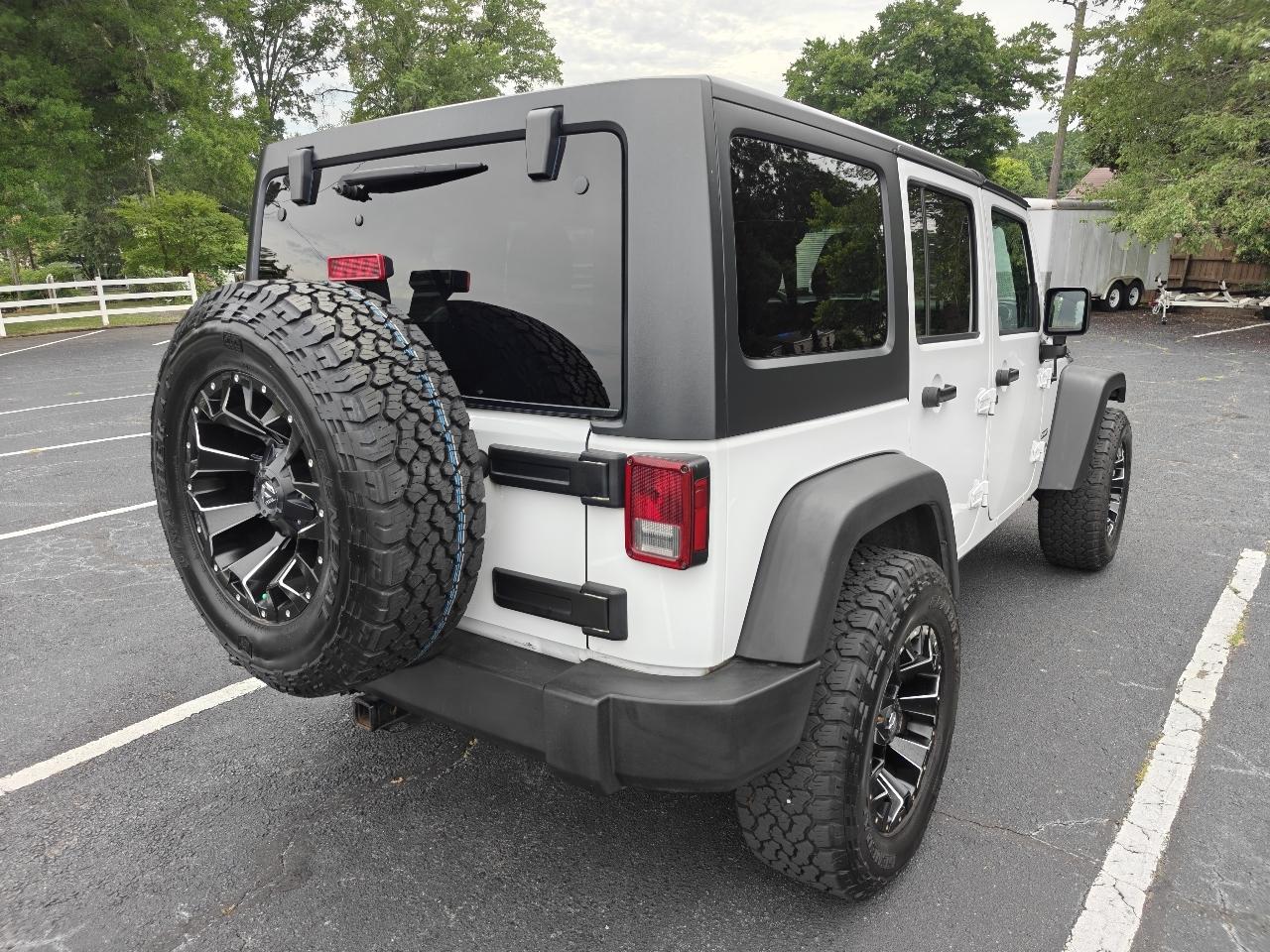 Jeep Wrangler JK Unlimited Sport 4WD 2018