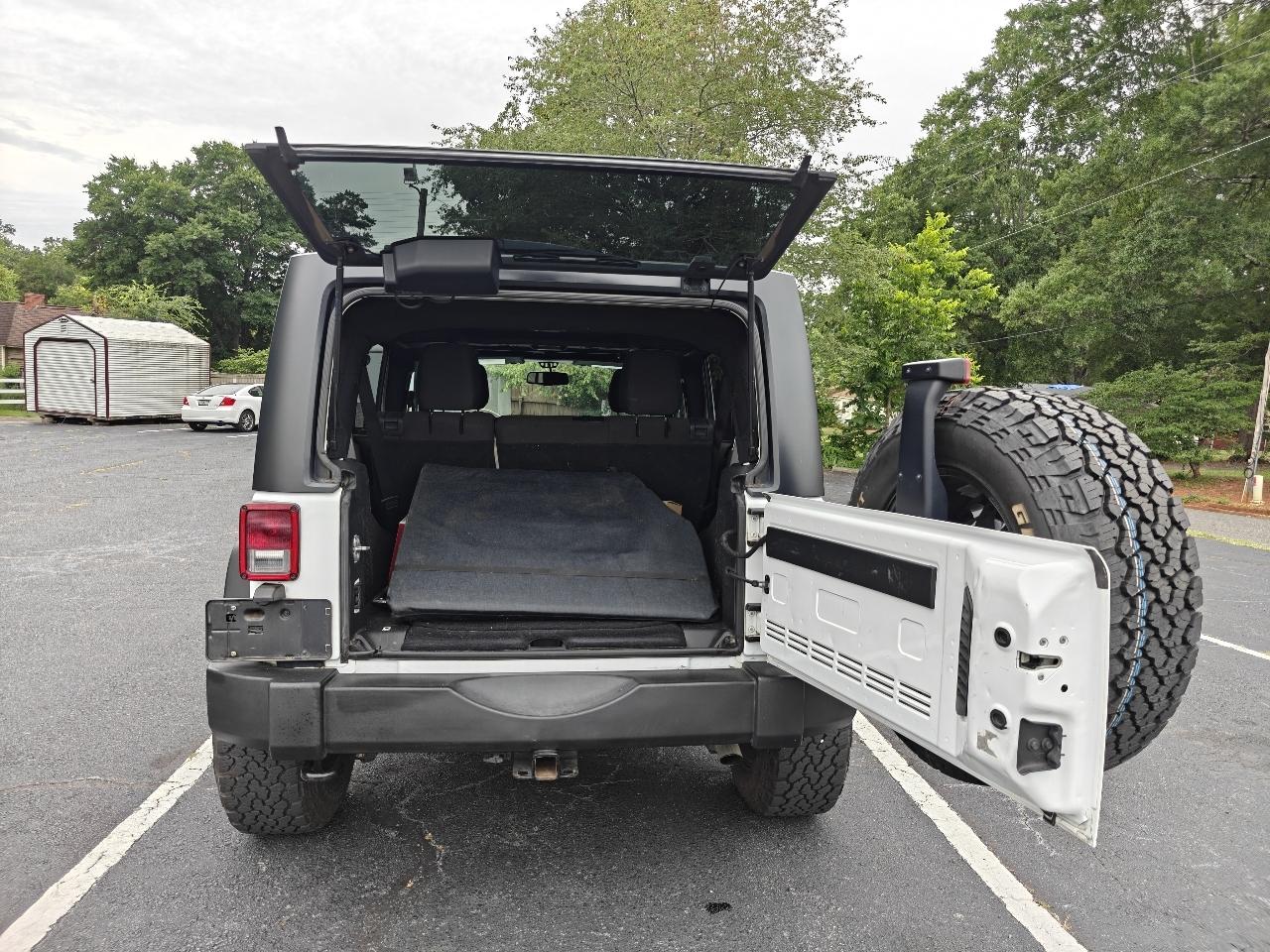 Jeep Wrangler JK Unlimited Sport 4WD 2018