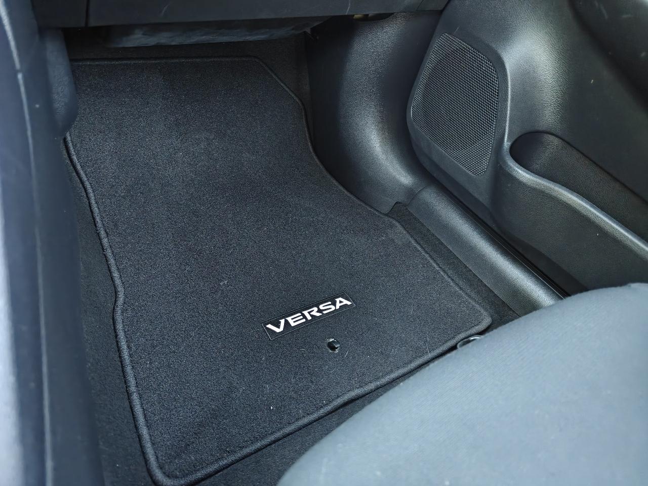 Nissan Versa S CVT 2021