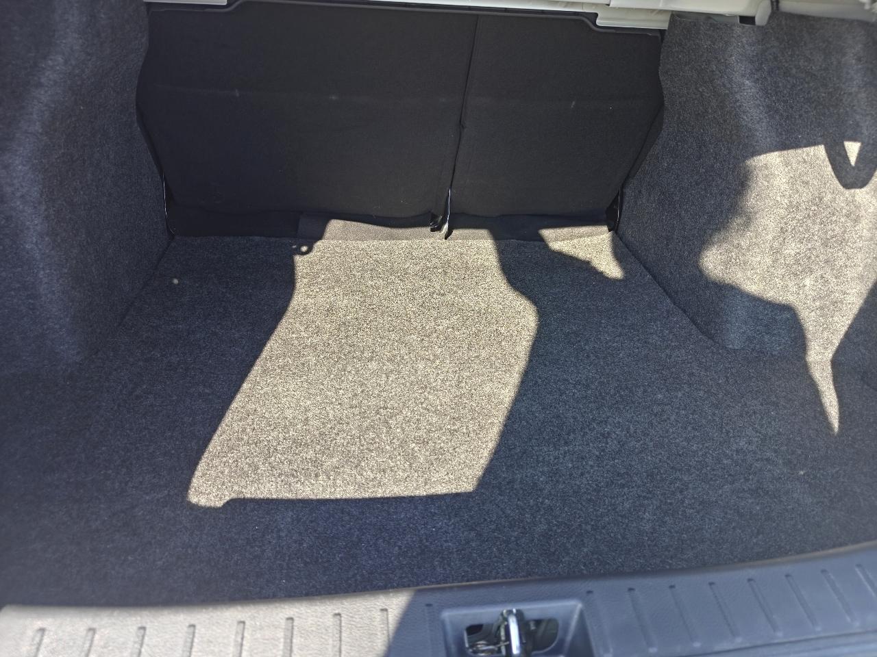 Nissan Versa S CVT 2021