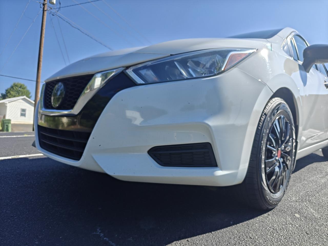 Nissan Versa S CVT 2021