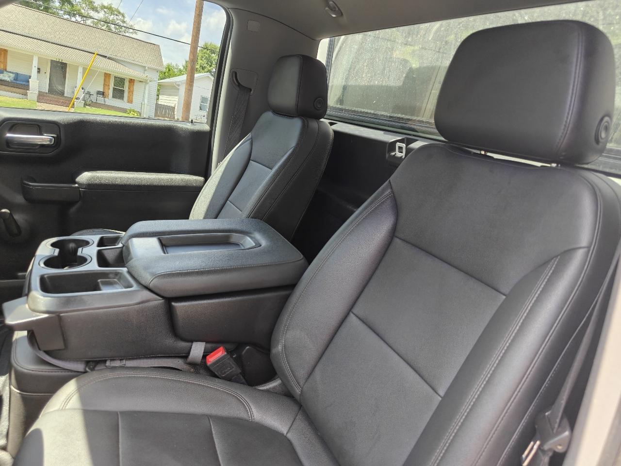 Chevrolet Silverado 1500 W/T Reg Cab 2WD SWB 2021