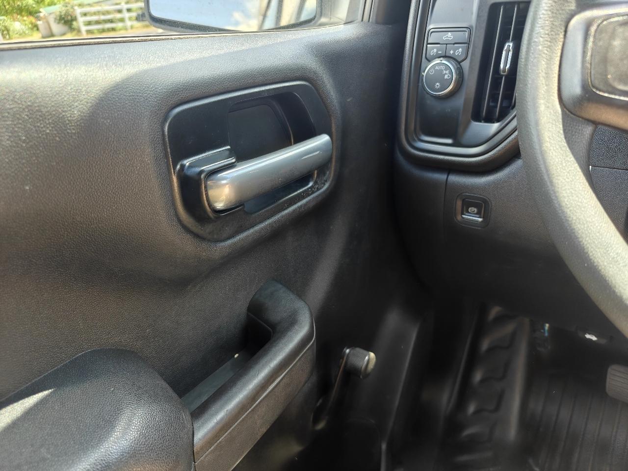 Chevrolet Silverado 1500 W/T Reg Cab 2WD SWB 2021