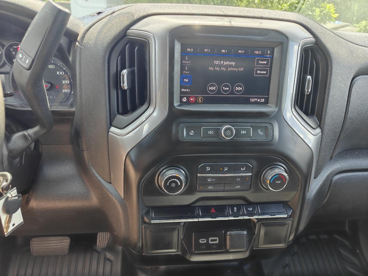 Chevrolet Silverado 1500 W/T Reg Cab 2WD SWB 2021