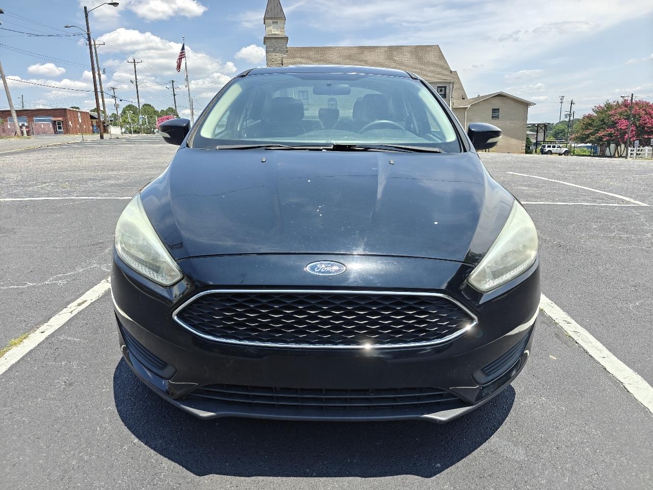 Ford Focus SE Sedan 2016