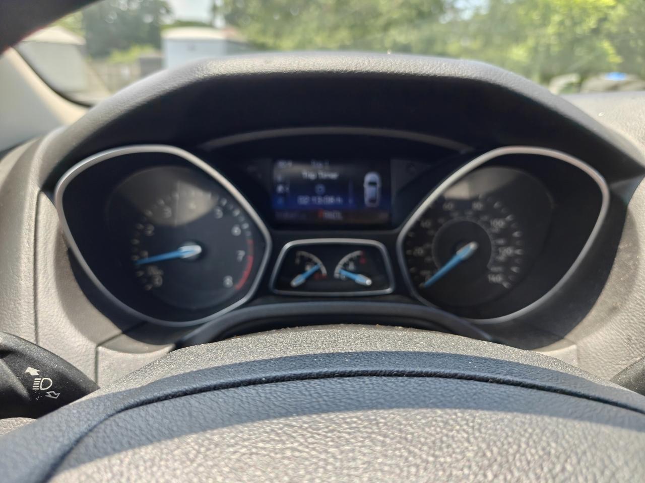 Ford Focus SE Sedan 2016