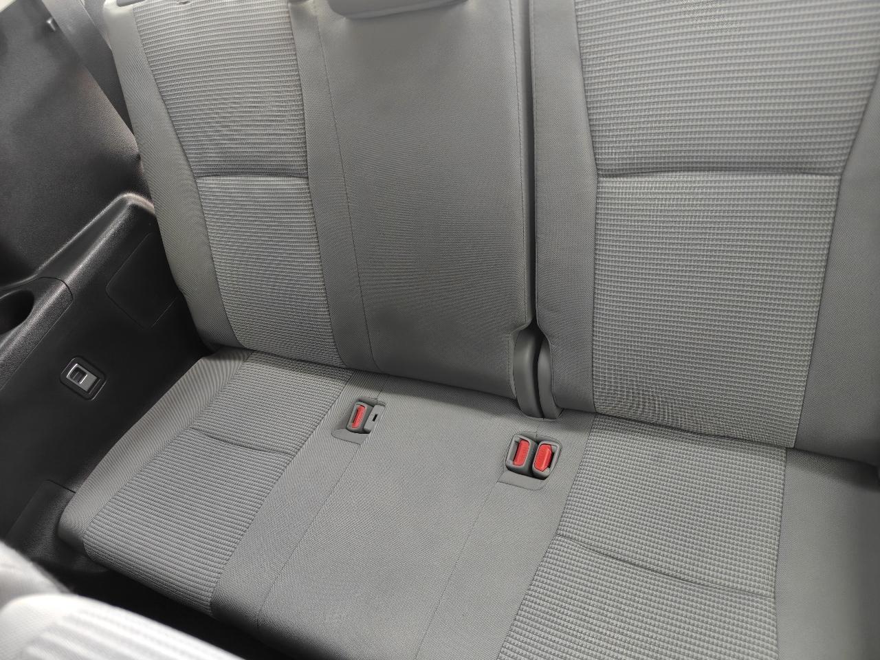 Toyota Highlander Hybrid LE AWD 2023