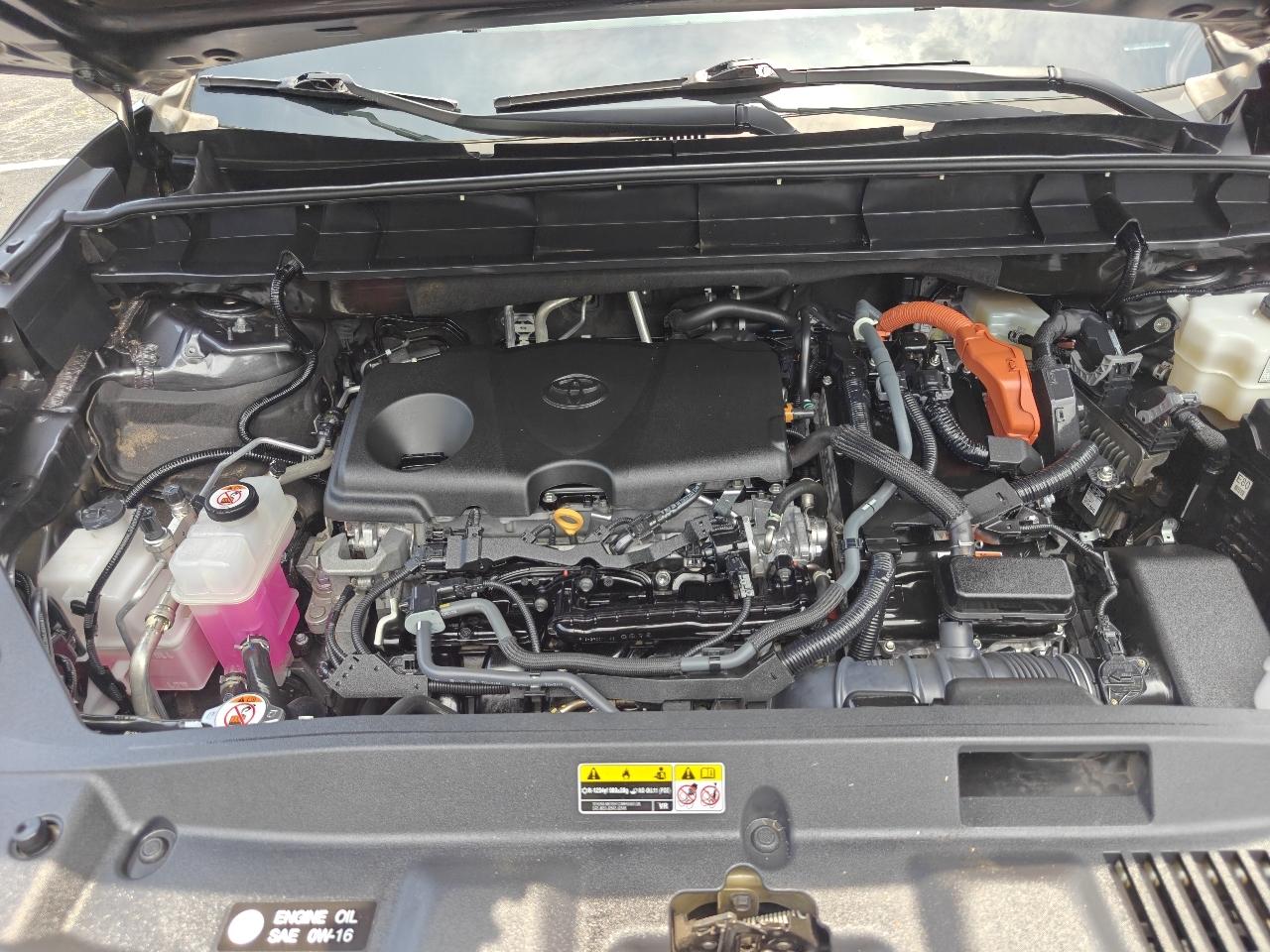 Toyota Highlander Hybrid LE AWD 2023