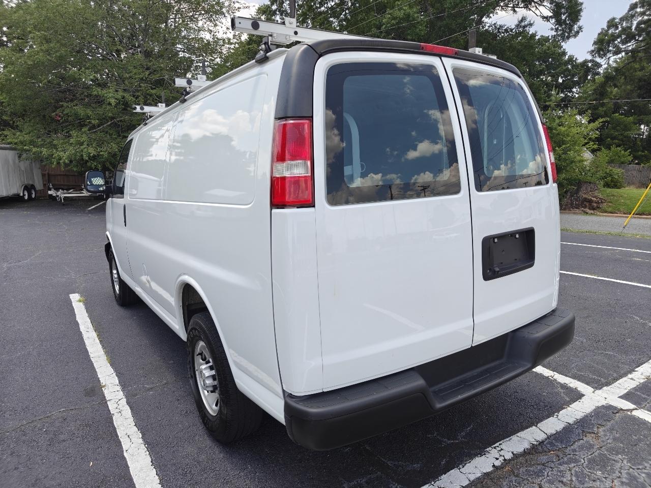 Chevrolet Express 2500 Cargo 2023