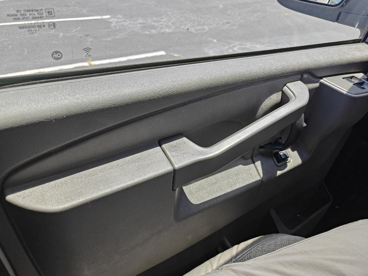 Chevrolet Express 2500 Cargo 2023