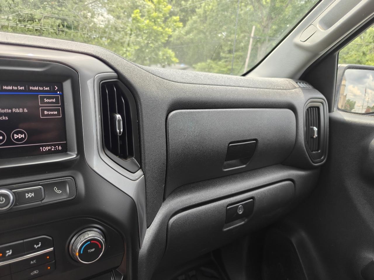 Chevrolet Silverado 1500 W/T Reg Cab 2WD LWB 2021