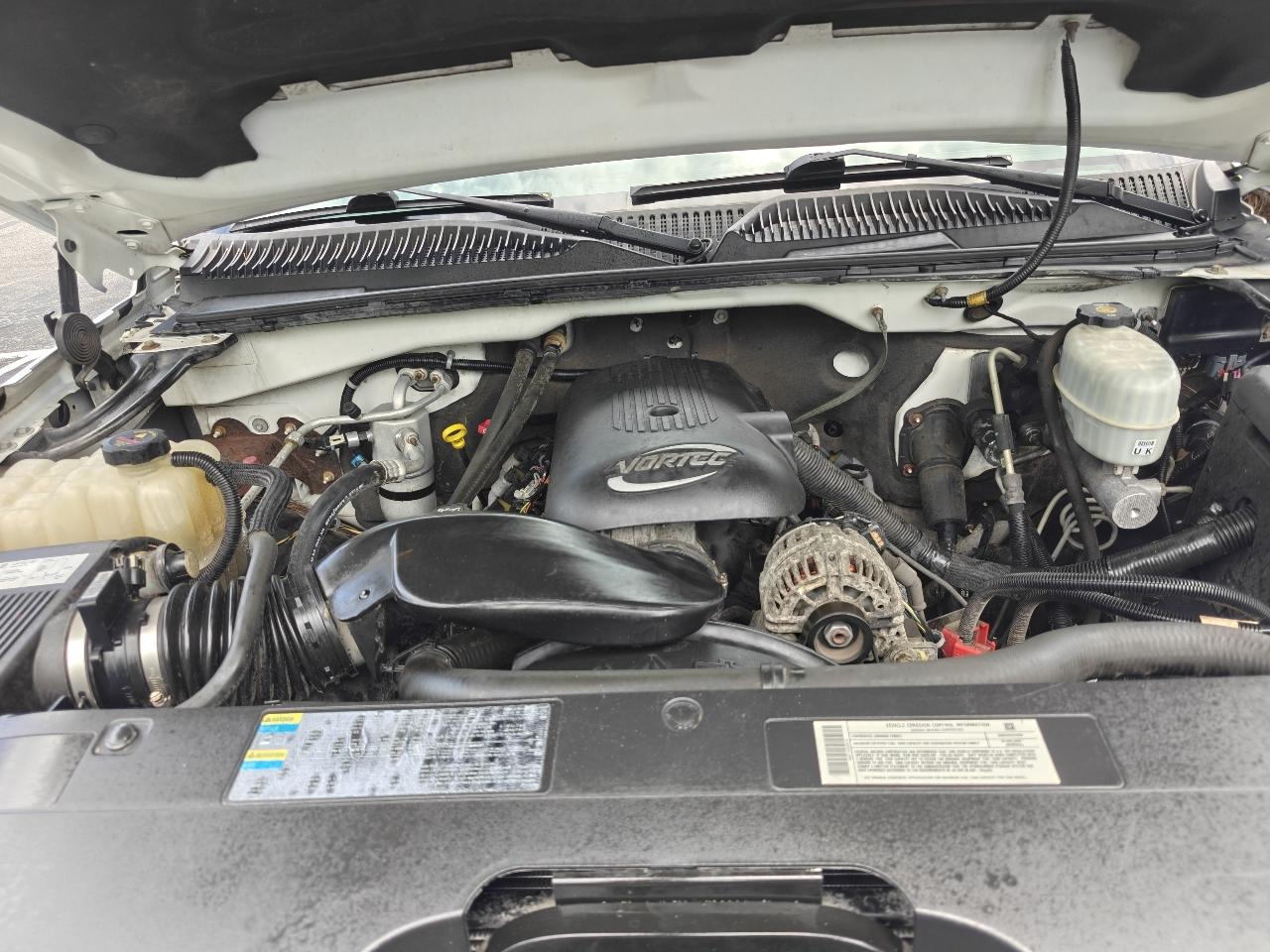 Chevrolet Silverado 2500HD LS 2WD 2006