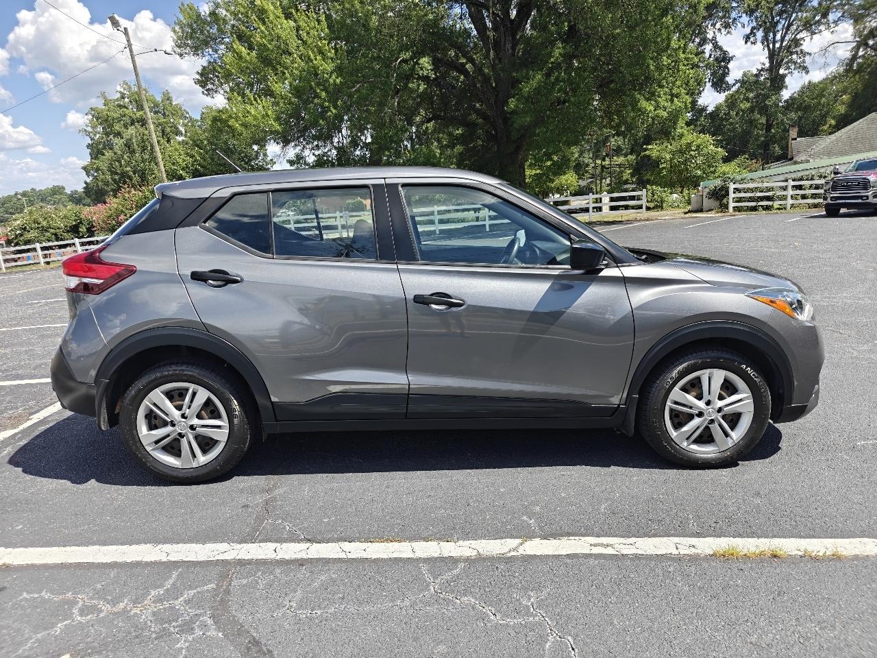Nissan Kicks S 2020