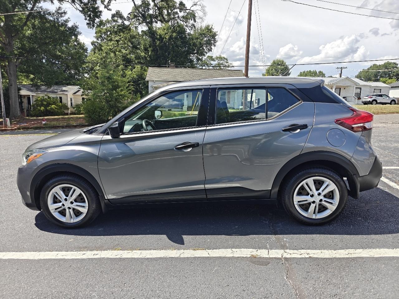 Nissan Kicks S 2020
