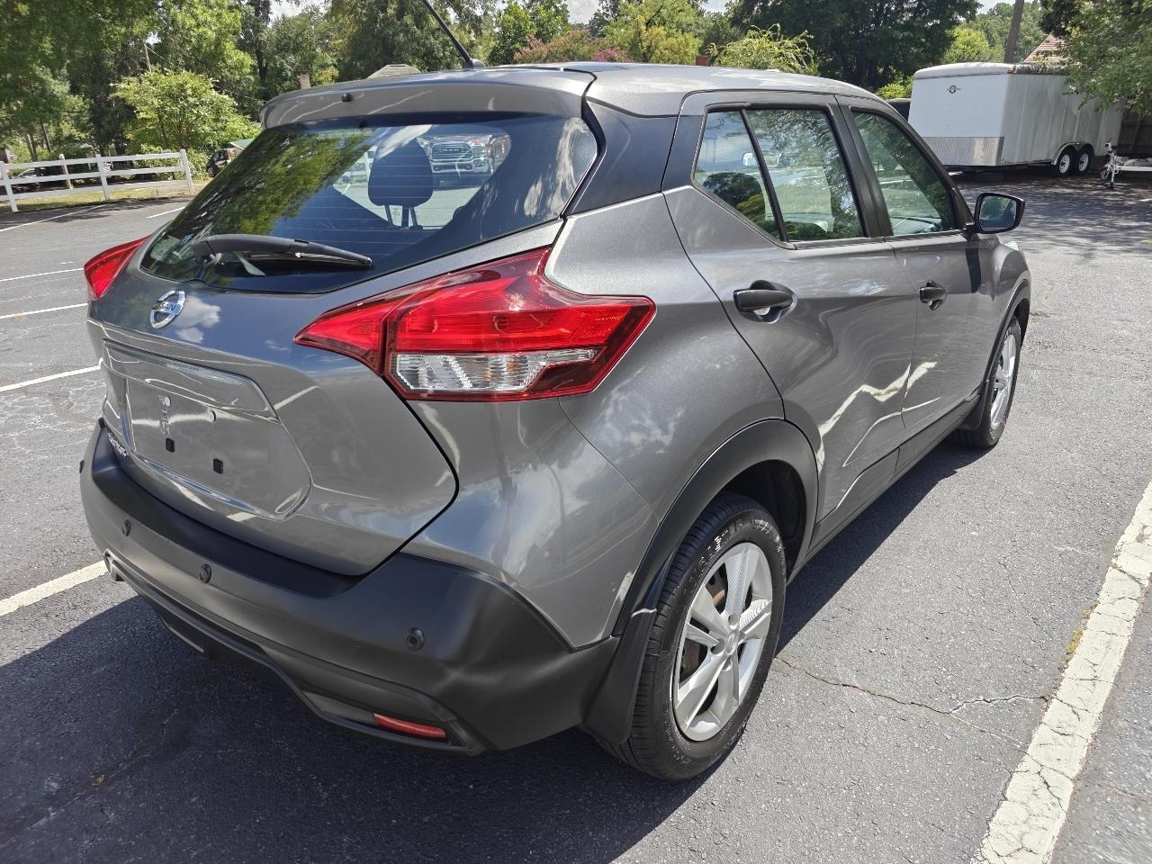 Nissan Kicks S 2020