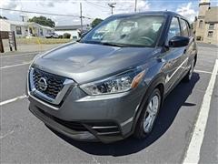 2020 Nissan Kicks 