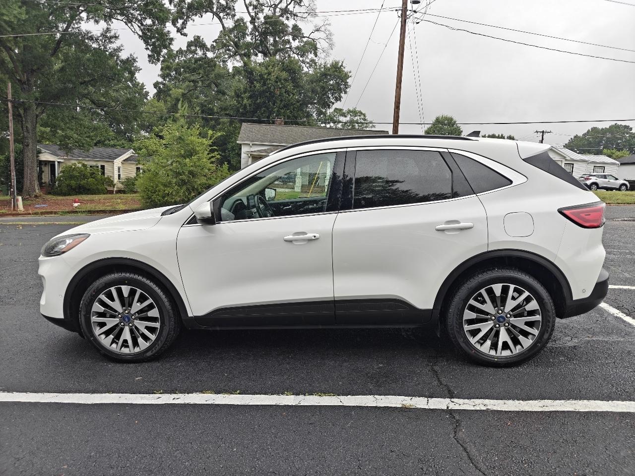 Ford Escape Titanium 4WD 2020