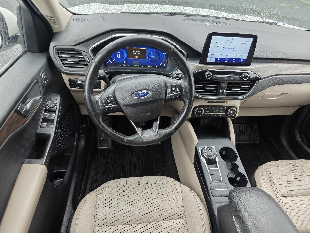 Ford Escape Titanium 4WD 2020