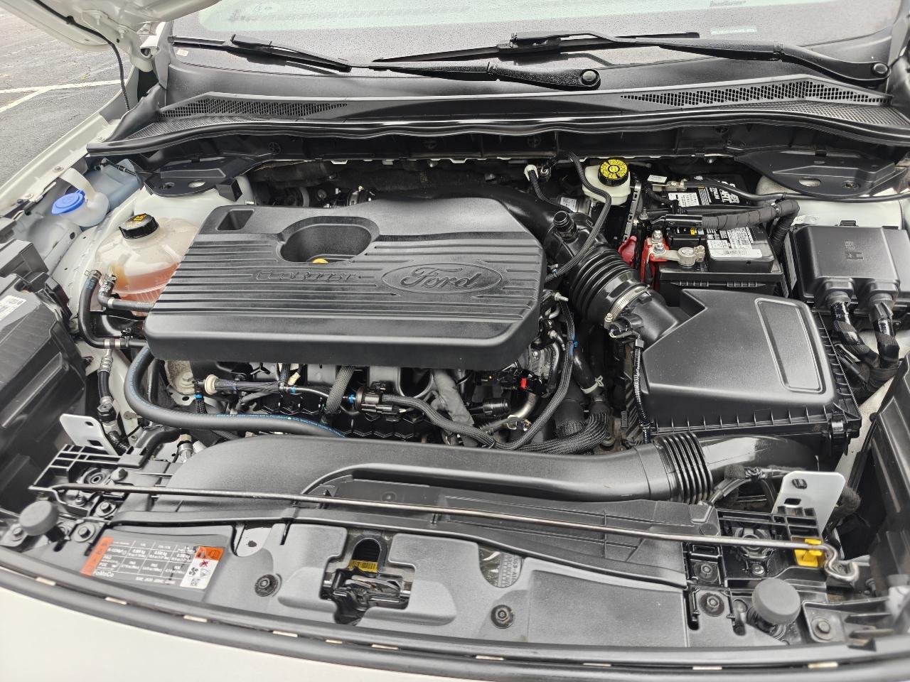 Ford Escape Titanium 4WD 2020